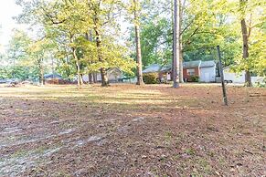 Peaceful Modern Family Home In Fayetteville! 3 Bedroom Home by Redawni