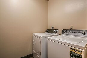 8115 Arapahoe Lodge 1 Bedroom Condo by RedAwning