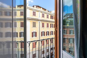 Rome As You Feel - Terrace on Spanish Steps