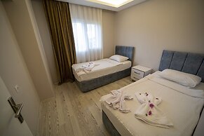 Silver Tower Residence