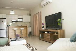 Luxury Modern 2-bed Apartment Pereybere Grand Baie