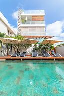 Luxury Modern 2-bed Apartment Pereybere Grand Baie