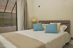 Luxury Modern 2-bed Apartment Pereybere Grand Baie