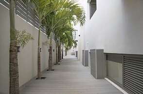 Luxury Modern 2-bed Apartment Pereybere Grand Baie