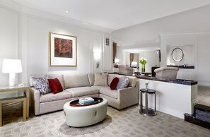 The Palazzo Prestige Club Lounge