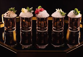 The Palazzo Prestige Club Lounge