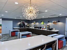 Quality Inn - On The Lake Clarksville-Boydton