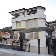 Elijah Otel