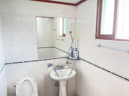 Sokcho Haeoleumhouse