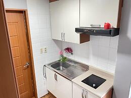 Sokcho Haeoleumhouse