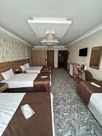 INDİANA HOTEL