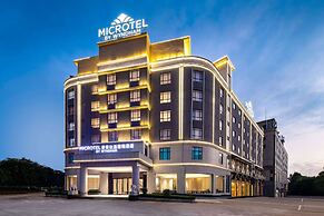 Microtel By Wyndham Heyuan