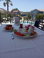 BLUE PEARL HOTEL& VILLAS