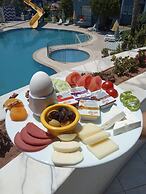 BLUE PEARL HOTEL& VILLAS