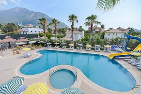 BLUE PEARL HOTEL& VILLAS