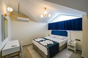 BLUE PEARL HOTEL& VILLAS