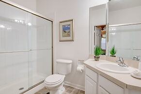 Martin's Windsor Hills Condo 3 Bedroom Condo by Redawning