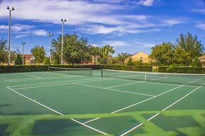 Martin's Windsor Hills Condo 3 Bedroom Condo by Redawning