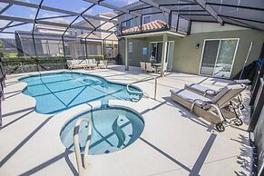 The Chester Solterra Resort Vacation Home 6 Bedroom Home by Redawning