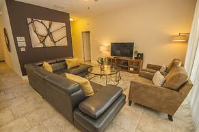 The Chester Solterra Resort Vacation Home 6 Bedroom Home by Redawning