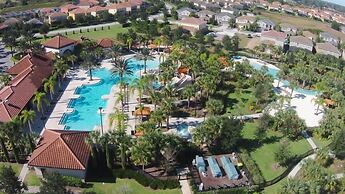 The Chester Solterra Resort Vacation Home 6 Bedroom Home by Redawning