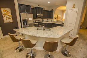 The Chester Solterra Resort Vacation Home 6 Bedroom Home by Redawning