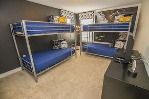 The Chester Solterra Resort Vacation Home 6 Bedroom Home by Redawning