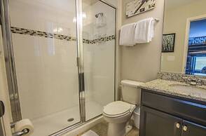 The Chester Solterra Resort Vacation Home 6 Bedroom Home by Redawning