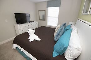 The Chester Solterra Resort Vacation Home 6 Bedroom Home by Redawning