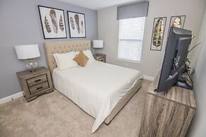 The Chester Solterra Resort Vacation Home 6 Bedroom Home by Redawning