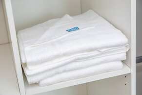 Bedford Hospital Studio Apartment - Victoria D