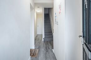 Bedford Hospital Studio Apartment - Victoria D