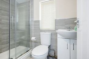 Bedford Hospital Studio Apartment - Victoria D