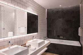 The WB Abu Dhabi, Curio Collection by Hilton