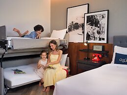 The WB Abu Dhabi, Curio Collection by Hilton