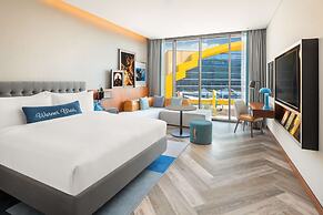 The WB Abu Dhabi, Curio Collection by Hilton