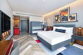 The WB Abu Dhabi, Curio Collection by Hilton