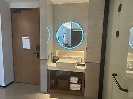 Hilton Garden Inn Jinzhou Central Street