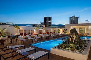 ROK Hotel Kingston, Tapestry Collection by Hilton