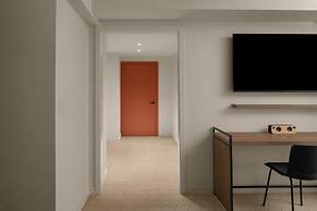 ROK Hotel Kingston, Tapestry Collection by Hilton