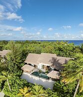 Hilton Maldives Amingiri Resort & Spa