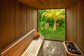 Hilton Maldives Amingiri Resort & Spa