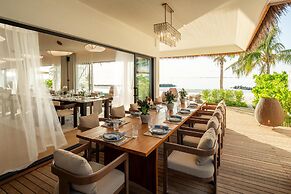 Hilton Maldives Amingiri Resort & Spa