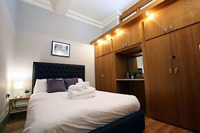 Historic two bed Apartment in the City Centre