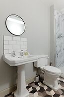 Historic two bed Apartment in the City Centre