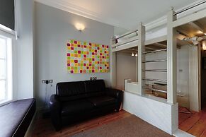 Historic two bed Apartment in the City Centre