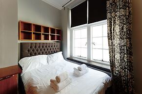 Historic two bed Apartment in the City Centre