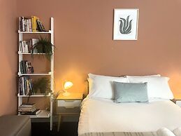 Contemporary Garden Flat in Clifton