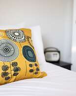 Bright & Beautiful Studio Flat in Bristol