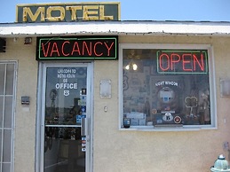 Route 66 Motel